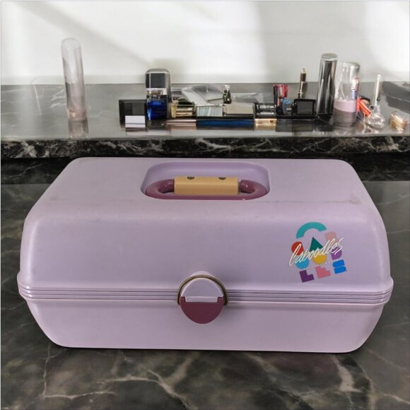 Caboodles Accessories - VINTAGE CABOODLE CASE -- 1980's Make Up Case, Purple/Pink, Original Owner